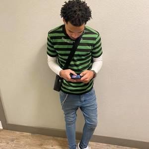 Meet your Posher, Armond